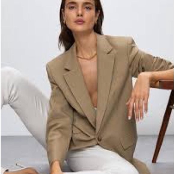 Babaton Jackets & Blazers - Babaton Tan Blazer